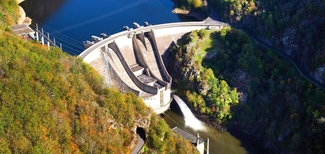 Aigle dam